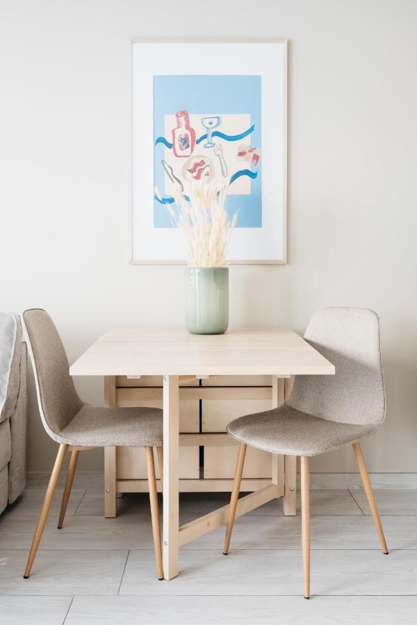 Stay Urban - Scandinavian Comfort With French Balcony Bergen Kültér fotó